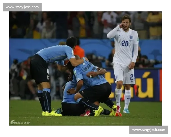 苏亚雷斯 10 大暴脾气瞬间:怒怼队友名场面合集